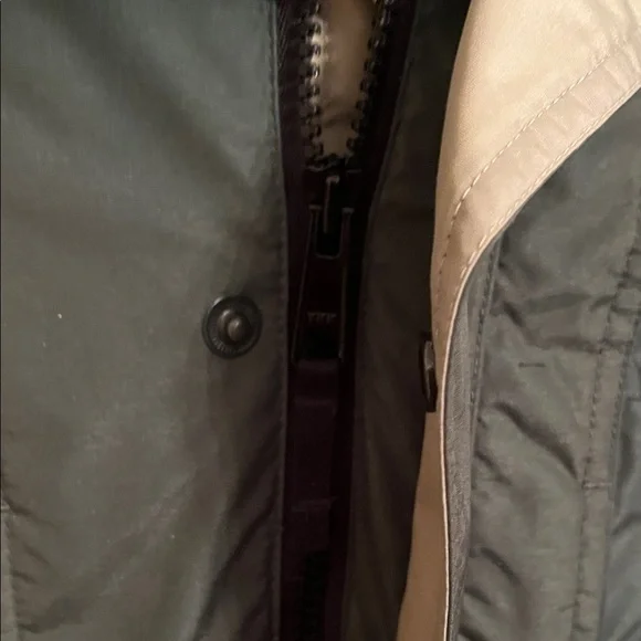 Columbia Men's Olive and Black Ski Jacket - Picture 10 of 16